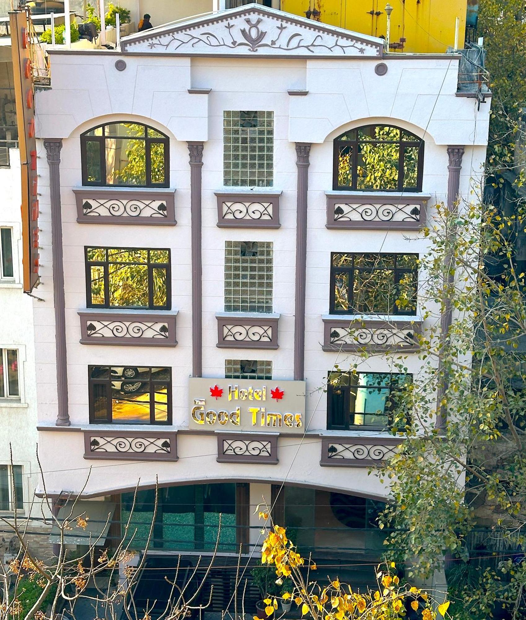 Hotel Good Times Near Ganga Ram Hospital And Karol Bagh Metro Dillí Exteriér fotografie